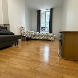 New Saint Maur-logement Lovely Flat 32m2 Apartamento París